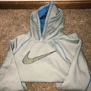 NIKE 🌐 pocket hoodie